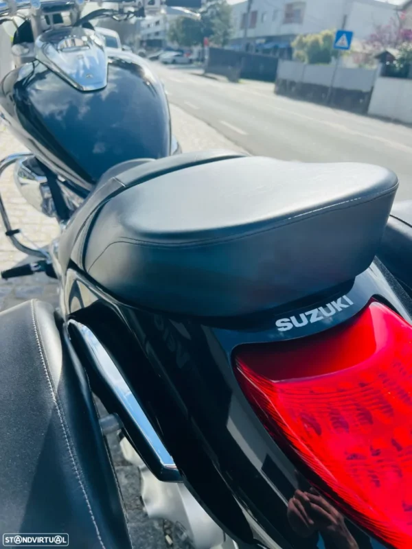 Suzuki Intruder M 1800R - Image 6
